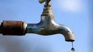 श्रीनगर में बूंद-बूंद पानी को तरसे लोग। (फाइल फोटो)