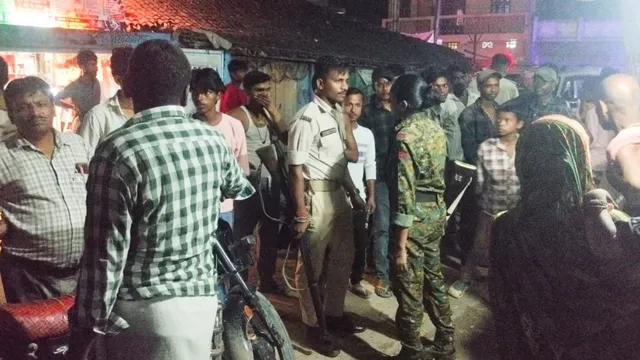 समस्तीपुर के रोसड़ा में ज्वेलर्स से 20 ग्राम सोने के जेवर लूटे, हथियार दिखाकर फरार हुए बदमाश
