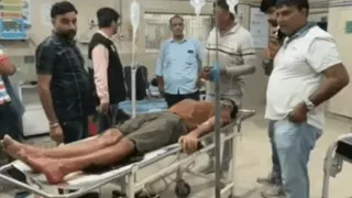 घायल बदमाश को उपचार के लिए सोनीपत के नागरिक अस्पताल में भर्ती कराया गया है।