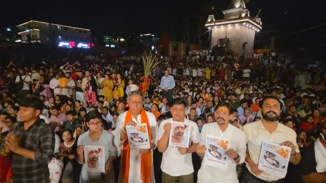 कैप्टन स्मित मच्छर के स्वास्थ्य लाभ के लिए हुआ हनुमान चालीसा का सामूहिक पाठ, अस्सी घाट पर हुई विशेष प्रार्थना
