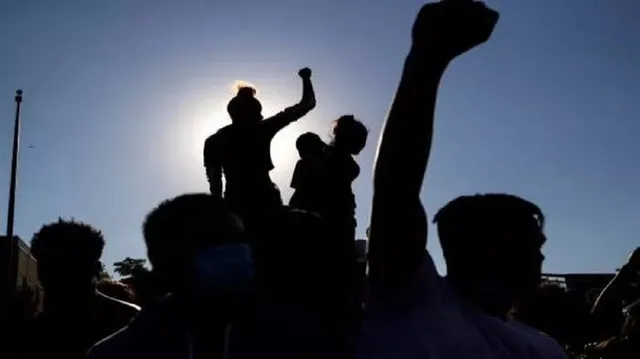 'हाईकोर्ट का फैसला लागू करो, वरना होगा आंदोलन', किसानों ने मांगा शामलात जमीन पर मालिकाना हक
