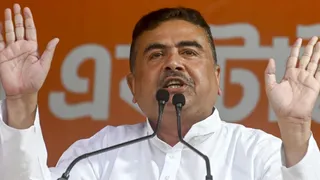देश में राष्ट्रवादी सरकार गिराने की साजिश हो रही।