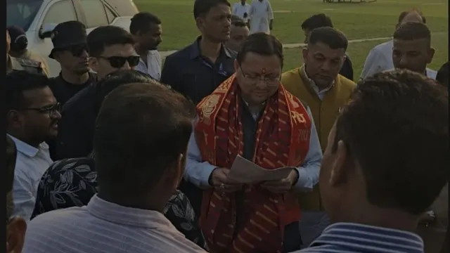बनबसा के सभासदों ने सीएम को सौंपा सामूहिक इस्तीफा, अध्यक्ष-ईओ पर मनमानी का आरोप, मची हलचल