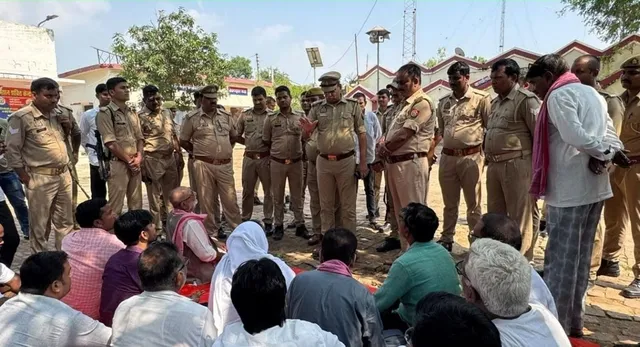 डुमरियागंज सपा विधायक सैय्यदा खातून ने पुलिस पर लगाया समर्थकों की पिटाई का आरोप, थाने में दिया धरना
