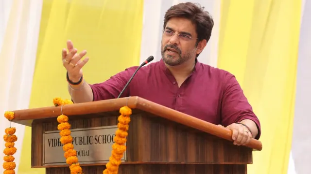 Gen-Z नहीं Gen-T: मेरठ से युवाओं के लिए बड़ी पहल, अनुज शर्मा बोले- कॉकरोच नहीं, टाइगर बनें
