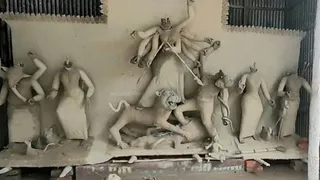 बांग्लादेश में दुर्गा पूजा से पहले मंदिर को बनाया निशाना, मूर्तियां तोड़ी गईं