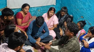 राजा कुमार वर्मा का पार्थिव शरीर वियतनाम से रांची लाया गया। जागरण