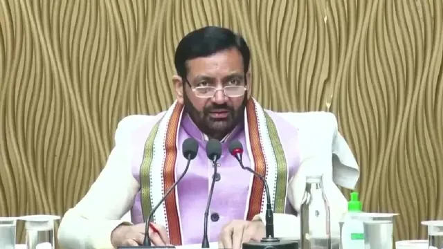 सिंगापुर से लौटते ही एक्शन में CM नायब सैनी, अचानक बुलाई कैबिनेट बैठक; कानून व्यवस्था को लेकर भी करेंगे मीटिंग
