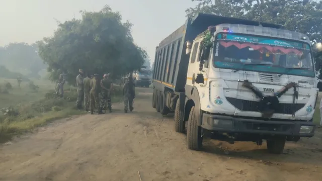 झारखंड के चतरा में सीआईएसएफ-सीसीएल की बड़ी कार्रवाई, 250 टन कोयला और 5 हाइवा जब्त
