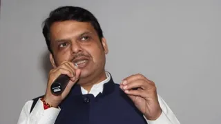 मुख्यमंत्री ने विपक्ष को 'गजनी' कहकर उनकी आलोचना की।