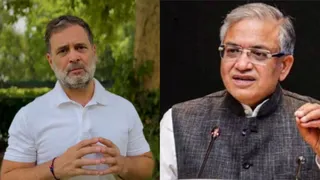SC की टिप्पणी के बाद CEC पर विपक्ष हमलावर।
