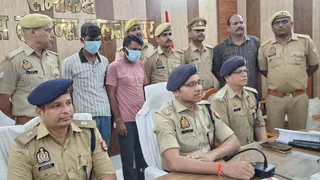 मुकेश सिंह और उनकी पत्नी विनीता की हत्या में पुलिस ने दो लोगों को गिरफ्तार किया