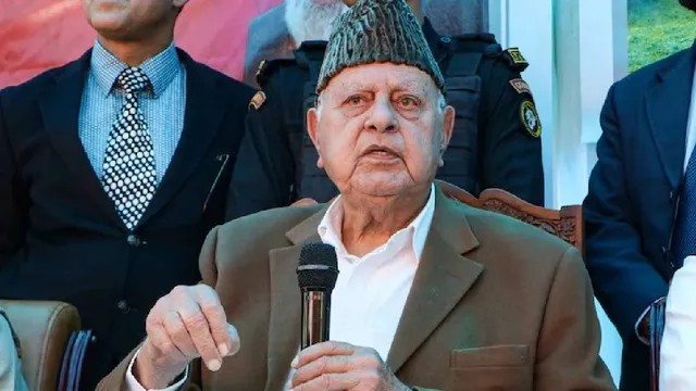 'जिंदा रहूं या न रहूं, बदलाव...', वोटर लिस्ट विवाद पर फारूक अब्दुल्ला बोले- नेहरू की गलती का भुगत रहे नतीजा
