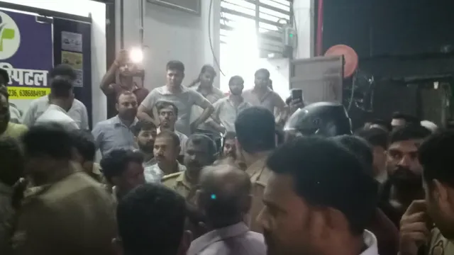 कानपुर में युवक की मौत पर अस्पताल में हंगामा, परिवार वालों ने लगाया डॉक्टरों पर लापरवाही का आरोप

