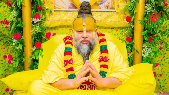 शिष्य की मौत के बाद संत प्रेमानंद के आश्रम में दरार, सीएम को पत्र लिखकर मांगी गई सुरक्षा