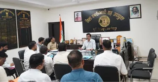 उपायुक्त ने अतिक्रमणकारियों से खर्च वसूलने और दोबारा कब्जा रोकने के लिए गश्त व स्पीड गन कैमरे लगाने के निर्देश दिए।