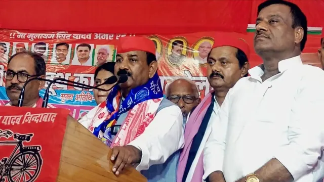 'वर्ष 2027 का चुनाव करो या मरो की लड़ाई', संतकबीरनगर में बोले सपा प्रदेश अध्यक्ष श्यामलाल पाल
