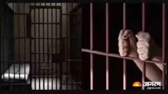 अलीगढ़: शादी की चल रही थी बात, दस्तावेज लिए और खोल दी फर्म; पुलिस पहुंची तो खुला युवक का राज