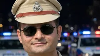 जारी किए गए नए संशोधित आदेश के तहत, दानिप्स श्रेणी के 12 अधिकारियों की सूची में से विवेक भगत का नाम हटा दिया गया है।