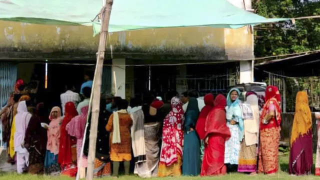 Bypolls 2026 Live Updates: नंदीग्राम में 60, रेजीनगर में 56 फीसदी मतदान... दोपहर 1 बजे तक तीन राज्यों की 5 विधानसभा सीटों पर कितनी वोटिंग
