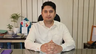मंडी के उपायुक्त आईएएस अधिकारी अपूर्व देवगन।