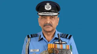 आशुतोष दीक्षित 31 अक्टूबर 2026 से 29वें IAF चीफ होंगे