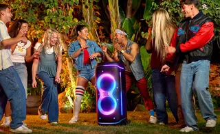 JBL लाया नई PartyBox रेंज।
