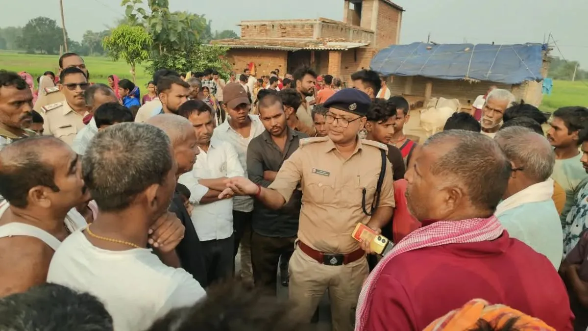 Jamui Hyva Accident Laborer Dies NH-333 Blocked for Hours (1)