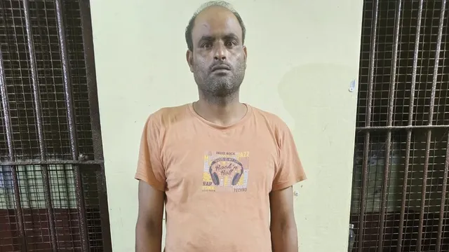 प्रयागराज का वांछित 50 हजार का इनामी गोतस्कर बिहार से गिरफ्तार, एसटीएफ ने घेराबंदी कर पकड़ा