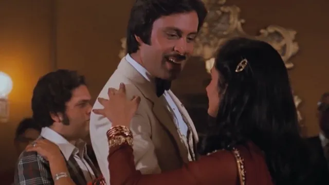 निदा फाजली की कलम से निकला था बॉलीवुड का कल्ट रोमांटिक गीत, Mohammed Rafi की आवाज में 46 साल बाद भी है अमर