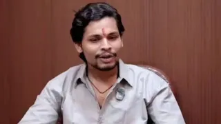 सोशल मीडिया इंफ्नुएंसर स्वतंत्र भारद्वाज पर सीजेपी के जंतर-मंतर पर हुए प्रदर्शनों के दौरान एक कार्यकर्ता के पिता पर हमला करने का आरोप है।