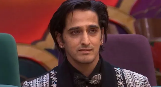 Bigg Boss 20 में Qazi Tauqeer ने किस पर थूका? को-कंटेस्टेंट ने लगाया आरोप; नॉमिनेशन टास्क बना युद्ध का मैदान