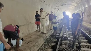 Jamalpur Railway Tunnel Crime : जमालपुर-रतनपुर स्टेशन के बीच स्थित रेलवे की नई सुरंग, जहां नाली में संदिग्ध स्थिति में मिला का शव