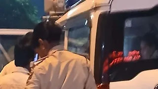 खून से सने कपड़ों में अस्पताल पहुंची महिला आरक्षी