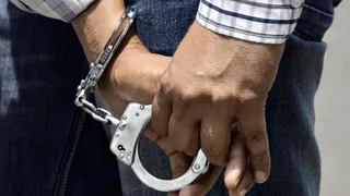 गृह मंत्रालय के नाम पर 2 करोड़ की ठगी, वकील और JKPF चेयरमैन गिरफ्तार। (फाइल फोटो)