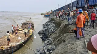 29 सितंबर से साहिबगंज-बरहड़वा रेलखंड के डाउन लाइन पर ठप है ट्रेनों का परिचालन।