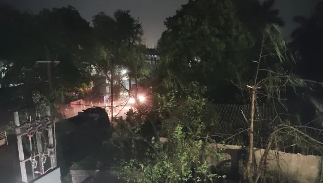 Jamshedpur Weather Update: 9 अक्टूबर तक अलर्ट जारी, साकची-मानगो में झमाझम बारिश, जानिए पूजा के दौरान कैसा रहेगा मौसम

