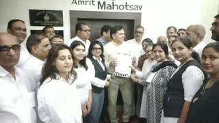 एसडीएम को ज्ञापन सौंपते बार एसोसिएशन के पदाधिकारी। सौ- एसोसिएशन