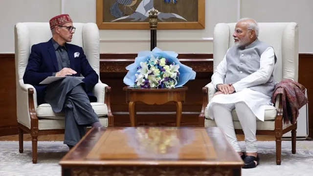 18 साल के हुए हैं तो ध्यान दें, वोटर लिस्ट में नाम जुड़वाने का मौका; 10-11 अक्टूबर को जम्मू-कश्मीर में विशेष अभियान