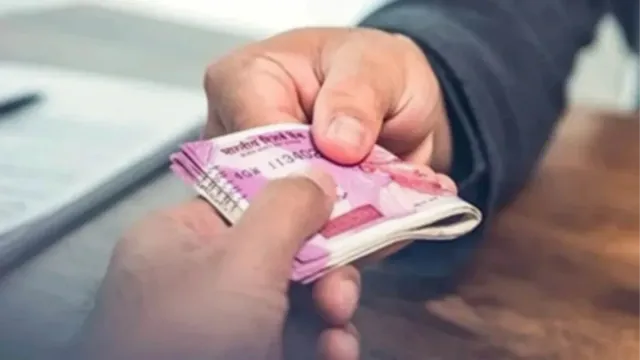 हापुड़ खाद्य सुरक्षा विभाग के नाम पर मांगी रिश्वत, 18 हजार मांगने का ऑडियो वायरल; अधिकारी बोले- जांच जारी