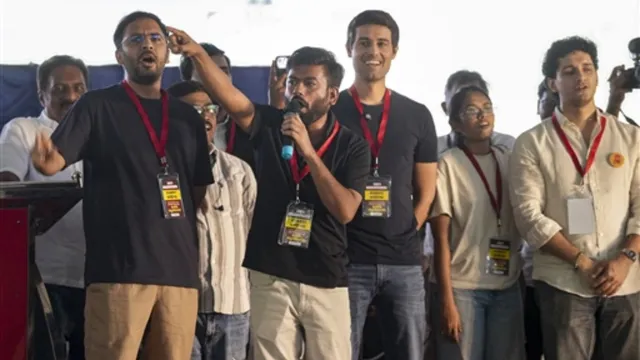 बेंगलुरु में सीजेपी का जोरदार प्रदर्शन, सीईसी के इस्तीफे और SIR रद करने की मांग
