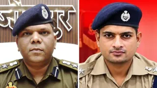 कुंवर अनुपस सिंह और नवागत एसपी यशवीर सिंह। क्रमश: