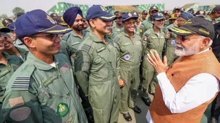 पीएम मोदी ने वायुसेना दिवस पर दिया खास संदेश