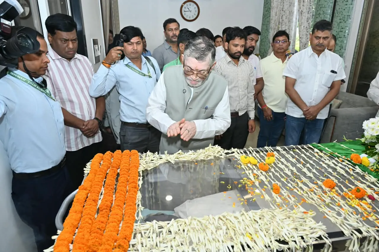 santosh gangwar