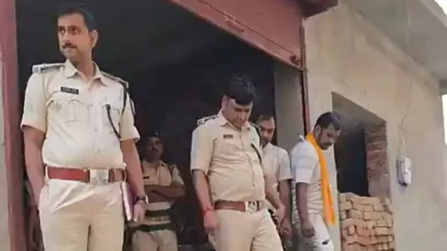 आरा में मानसिक रूप से बीमार महिला की ईंट और डंडे से पीट-पीटकर हत्या, दुष्कर्म की आशंका
