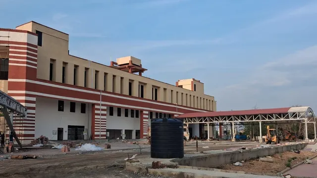 रांची स्टेशन का साउथ गेट दिसंबर तक होगा तैयार, दुर्गा पूजा पर दो नए टिकट काउंटर और चार-पांच एटीवीएम लगेंगे
