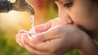 दीपावली पर गंगाजल का संकट होगा। फोटो: आर्काइव