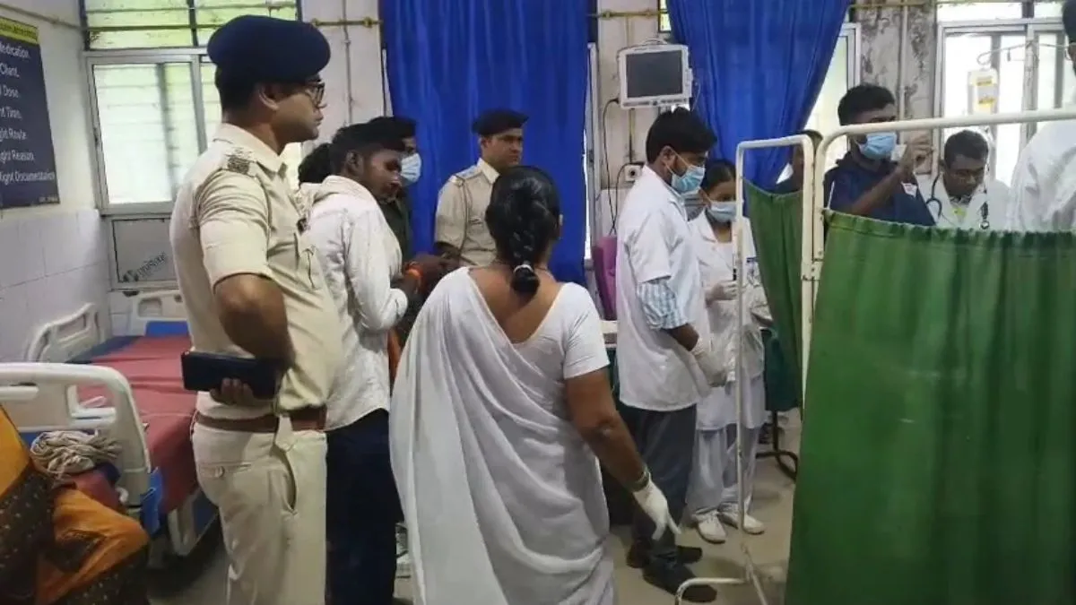 Jamui E-Rickshaw Battery Blast Two Students Injured One Critical (1)