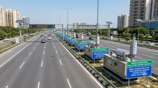 द्वारका एक्सप्रेसवे पर NHAI की पहल, 25 जनरेटरों से घटेगा प्रदूषण ( एआई जेनरेटेड इमेज )