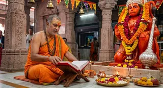 बजरंग बाण की चौपाइयों का हिंदी अर्थ (Picture Credit: AI Generated)